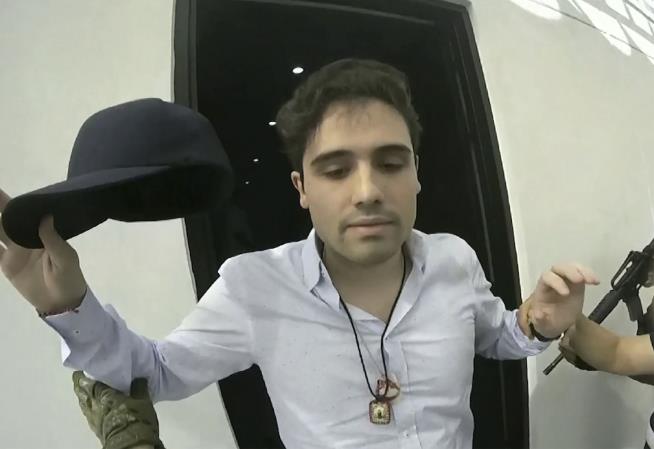 Son of 'El Chapo' Agrees to Plea Deal on US Charges