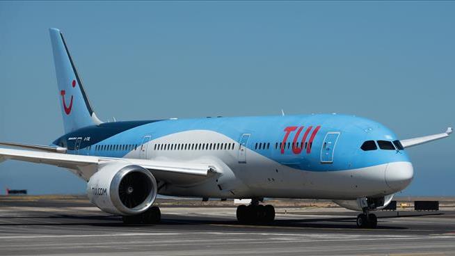 Passengers Stuck in Maine Overnight After Midair Fight
