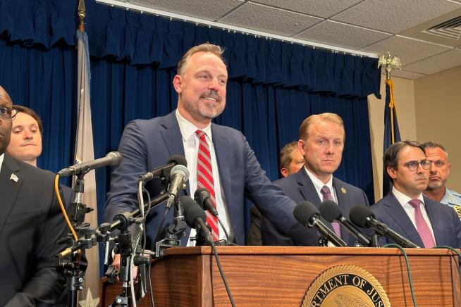 Suspect in Shootings of Minnesota Lawmakers Indicted