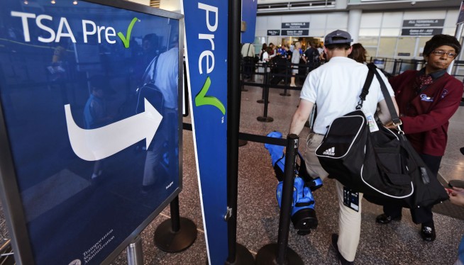 TSA Rolls Out Faster Security Lanes for Families, Military