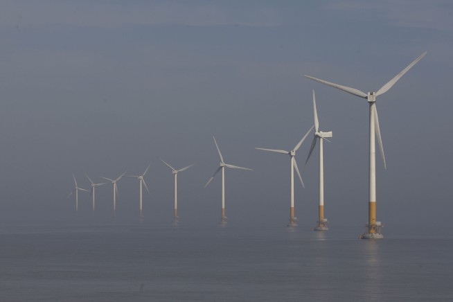China Bets on Underwater Data Centers