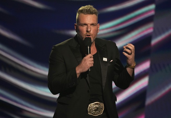 Months Later, ESPN Host Says Sorry to Ole Miss Student