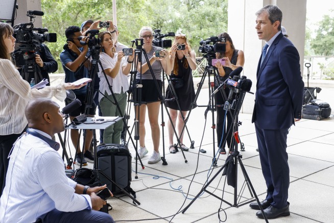 Maxwell Answered Questions About 100 People, Lawyer Says