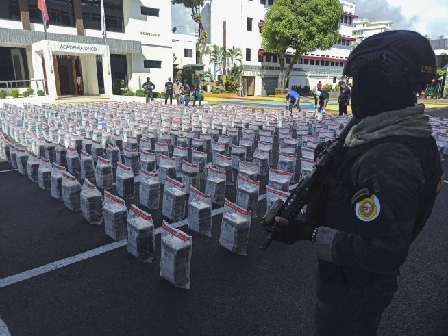 12-Hour Chase Leads to a Ton of Cocaine