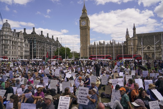London Police Arrest Hundreds Protesting Palestine Action Ban
