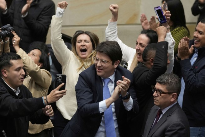 Colombian Presidential Hopeful Dies Weeks After Being Shot