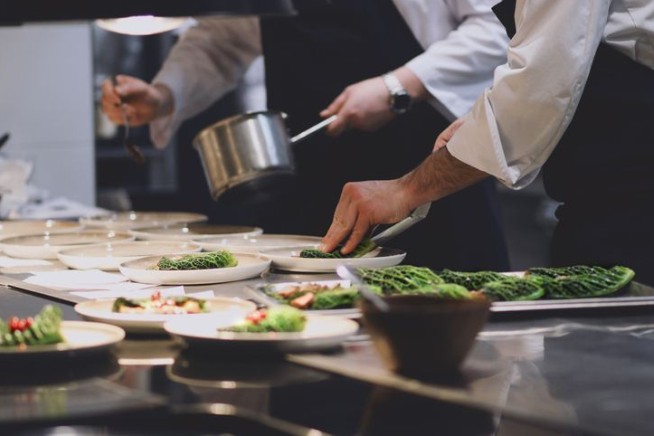 Low-Wage Workers No Longer Getting Big Raises