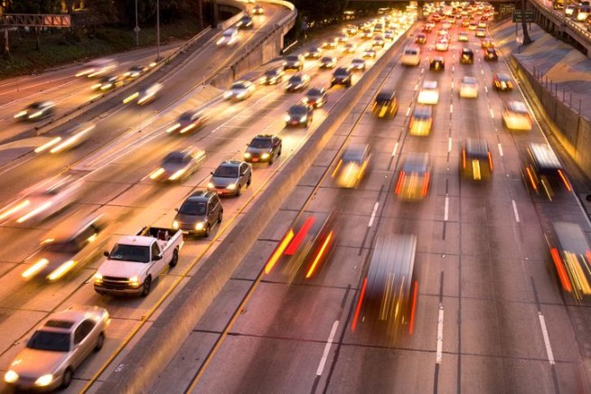Loose Tire Kills Driver on California Freeway