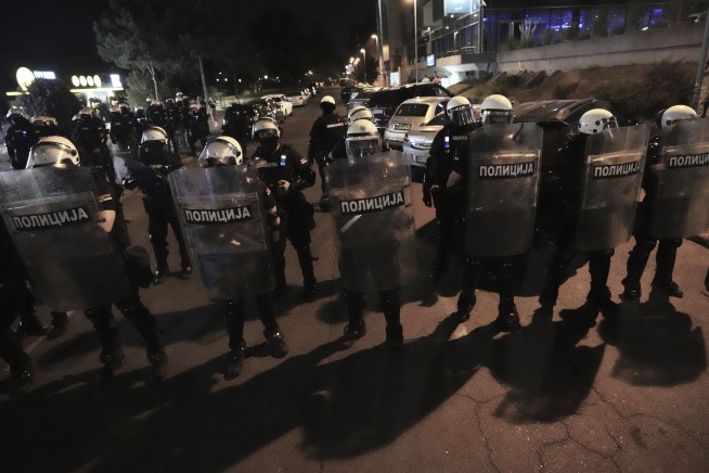 Serbian Protesters Set Fire to Vucic's Party Office