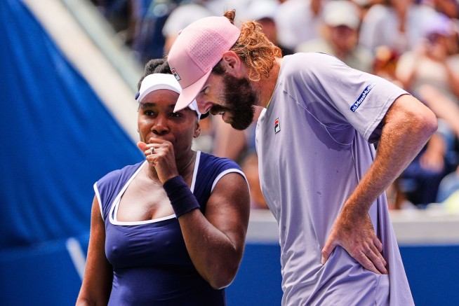 Mixed Doubles Tourney Began Tuesday. Final Is Wednesday