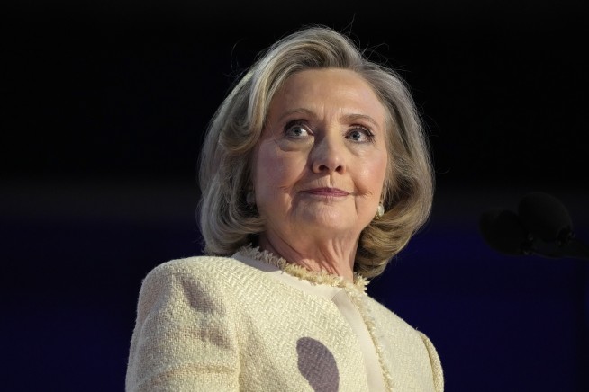 Clinton: SCOTUS Could Toss Same-Sex Marriage Rights