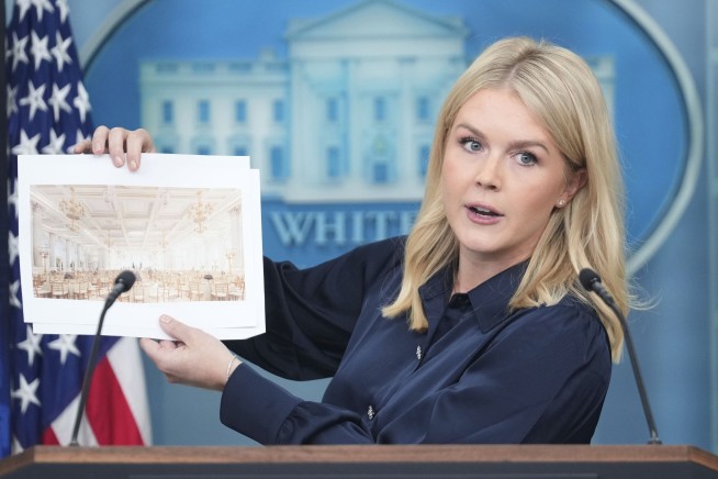 White House Shuts Down Tours for Ballroom Construction