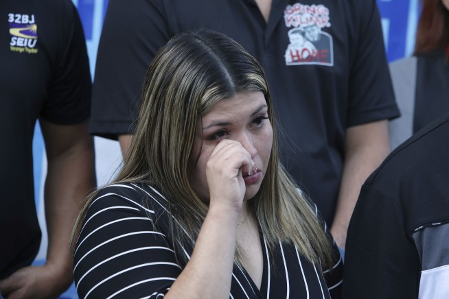 Abrego Garcia Surrenders to ICE