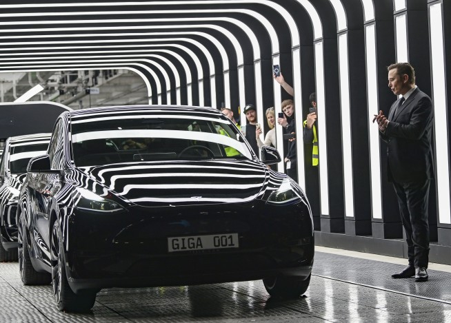 Tesla's Sales in Europe Fall for 7th Straight Month