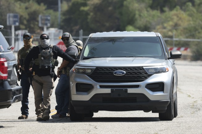 Border Czar Defends ICE Agents' Use of Masks
