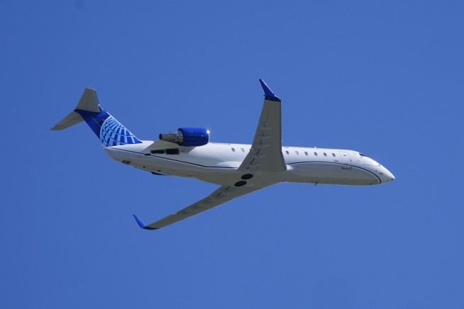 2 Seriously Injured as Plane Drops 4K Feet in a Minute