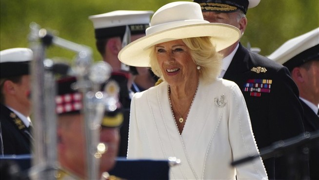 Book: As Teen, Camilla Beat Back Groper With Her Shoe