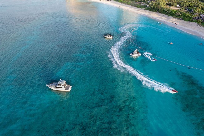 US Tourist's Jet Ski Tour Turns Fatal