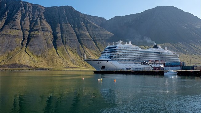 Viking Cruises Thrives by Saying No