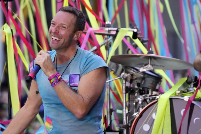 Husband of Coldplay 'Kiss Cam' Woman Speaks Out