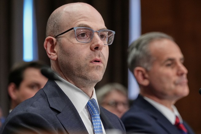 Trump Adviser Joins Fed Board After Rapid Senate Approval