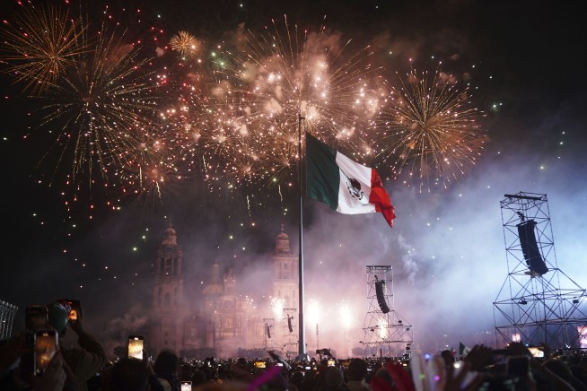 On Independence Day, Mexico's Prez Speaks to 'Foreign' Powers