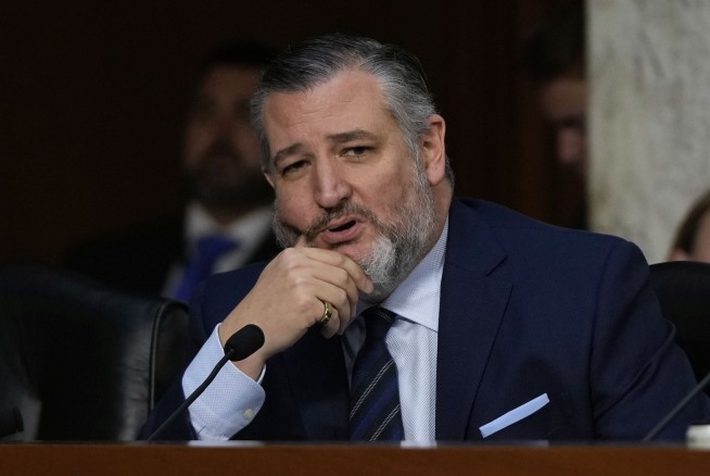 Cruz Warns Allies FCC Move Could Backfire