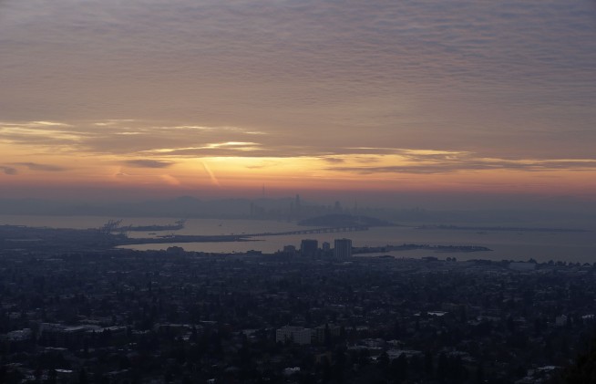 4.3 Quake Jolts the San Francisco Bay Area