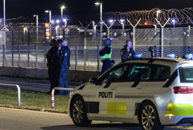 Copenhagen Airport Shuts When 'Large Drones' Are Spotted