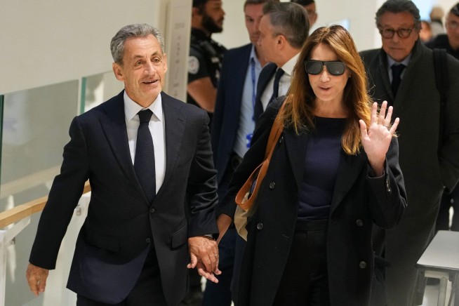 Sarkozy Convicted in Libyan Cash Plot