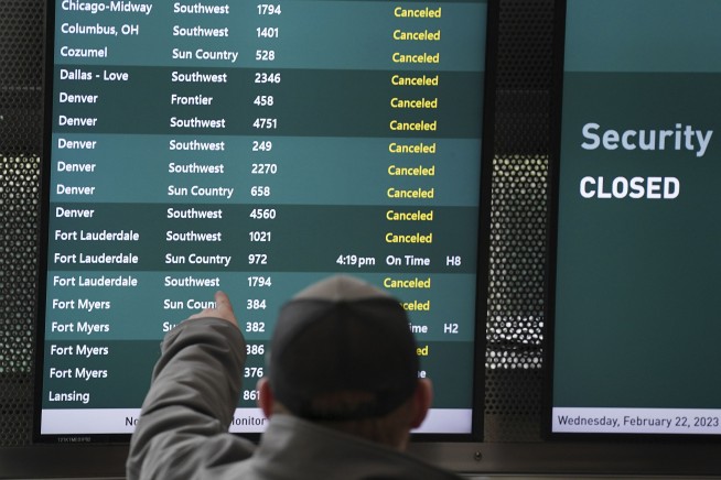 The Most Popular Airports in the US, Canada