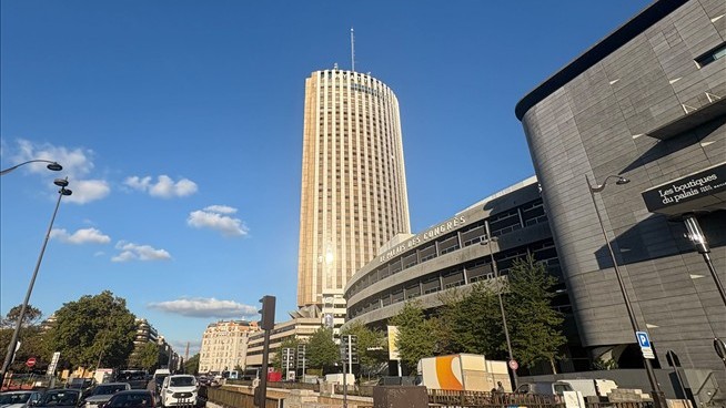 South Africa's Ambassador to France Dies in Hotel Fall