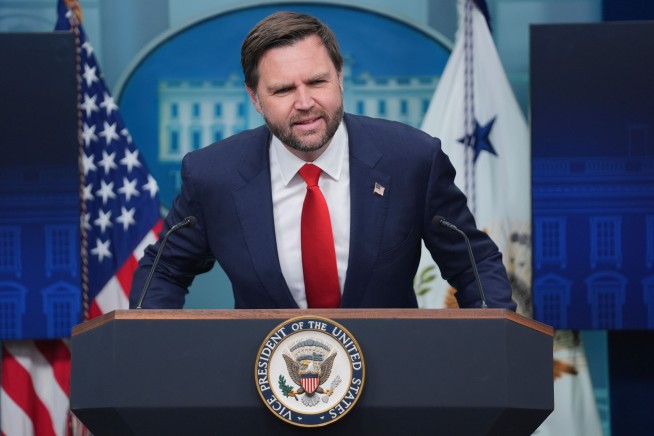 Senate Adjourns With No Deal to End Shutdown
