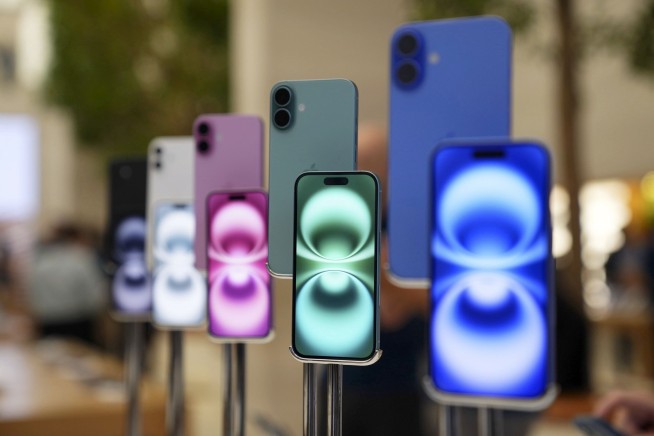 How a Stolen iPhone Unraveled a Massive UK-China Theft Ring