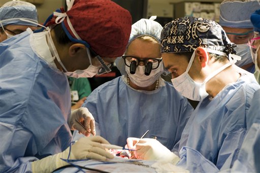Face Transplant Risks Life in Pursuit of Social Approval