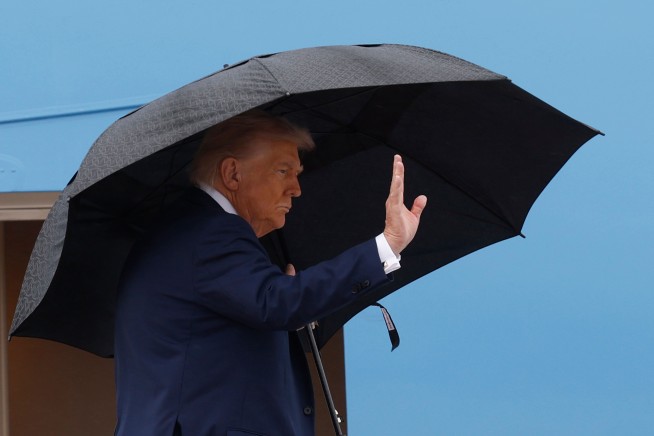 Trump Floats Sending Tomahawk Missiles to Ukraine