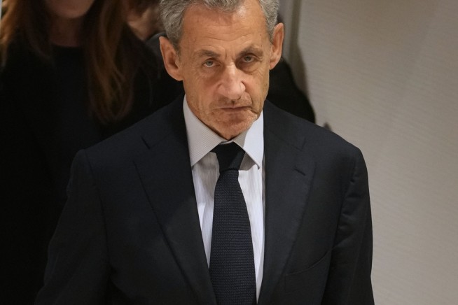 Sarkozy Is Due to Report for Historic Prison Sentence