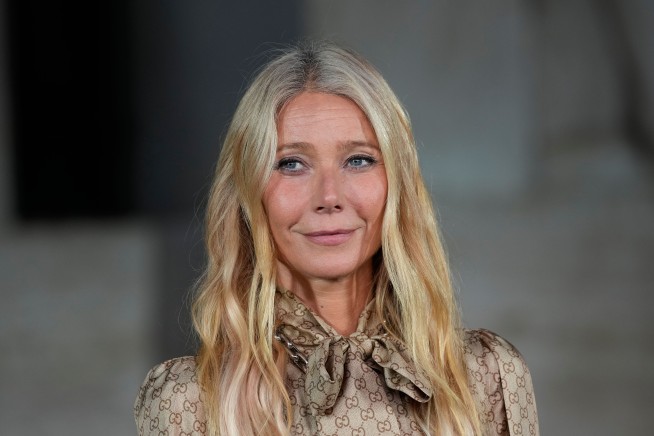 Paltrow Blasts Biography, Calls Author a Hack