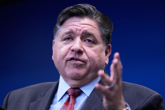 Governor Wins $1.4M at Blackjack Table