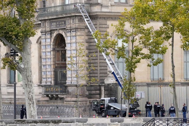 Louvre Heist Leads to 'Quiet as a Whisper' Ad Campaign