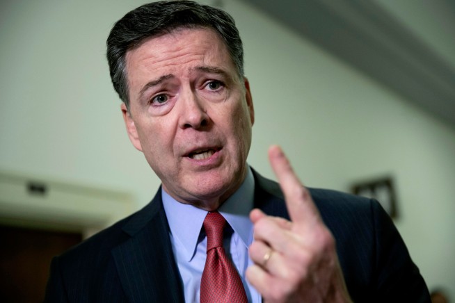Bipartisan DOJ Alumni Urge Judge to Throw Out Comey Case