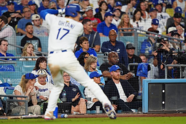 Blue Jays Bounce Back From 18-Inning Loss