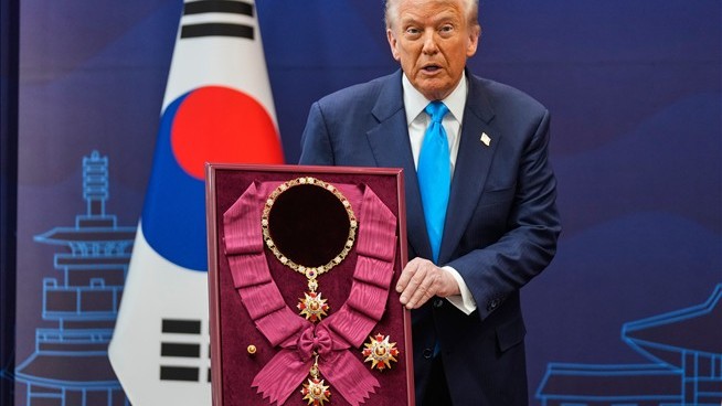 Trump Gets a Gift No Other US President Has Received