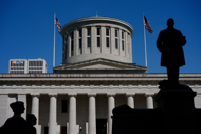 Ohio Panel's Redistricting May Boost GOP in Midterms