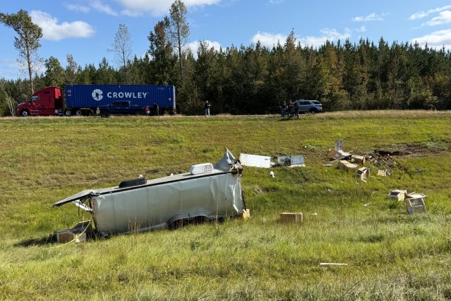 Mississippi Woman Kills One of the Escaped Monkeys