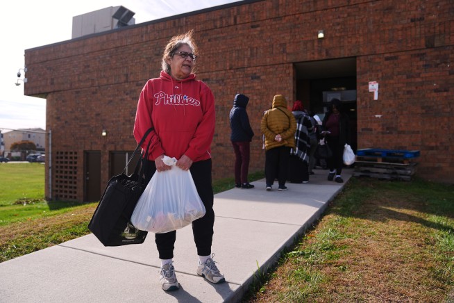 SNAP Recipients, States Scrape for Food During Impasse