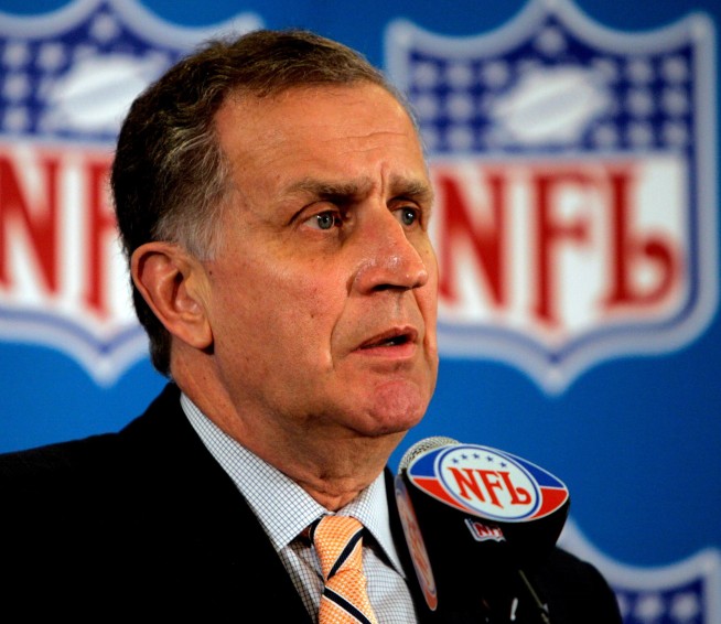 Paul Tagliabue Led NFL During Growth, Concussion Debate