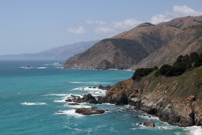 Dad Dies, 5-Year-Old Swept Away by Waves in Big Sur