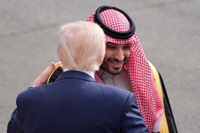 Trump Welcomes Saudi Crown Prince to White House