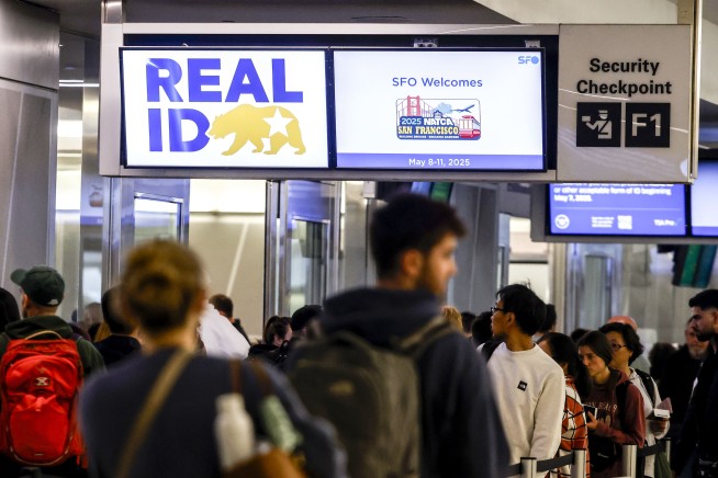 TSA Floats $18 Fee for Fliers Without REAL ID